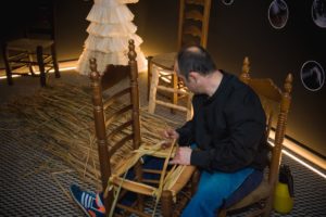 SILLAS DE ENEA Y FLAMENCO 5